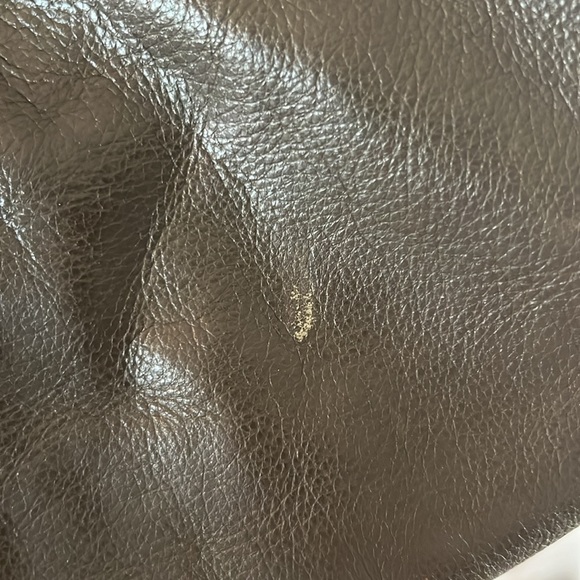 Wanderers Travel Co. THE MARSEILLE WOVEN CROSSBODY CLUTCH in green - Picture 5 of 5